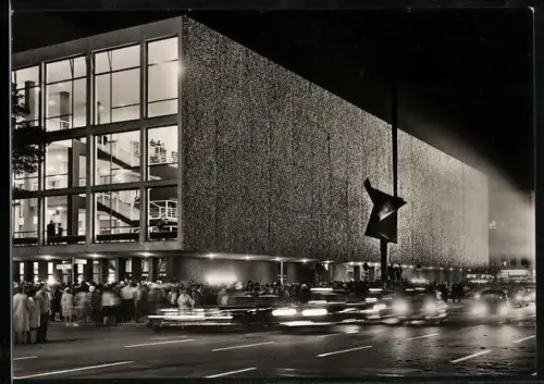 AK Berlin, Deutsche Oper Berlin mit befahrener Strasse