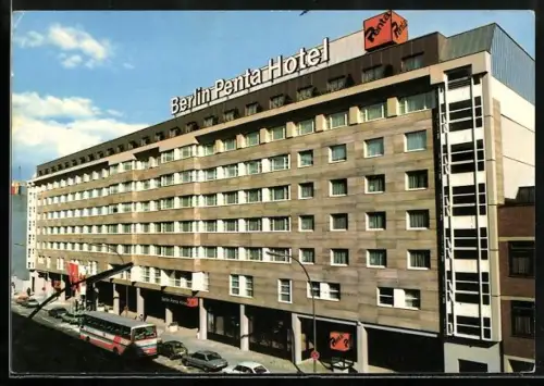 AK Berlin, Penta Hotel, Vorderansicht