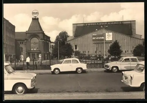 AK Berlin, Friedrichstadtpalast und Berliner Ensemble