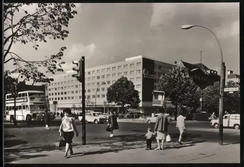 AK Berlin, Interhotel Unter den Linden in der Friedrichstrasse