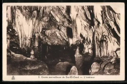 AK Dar-El-Oued, Grotte merveilleuse, L`intérieur
