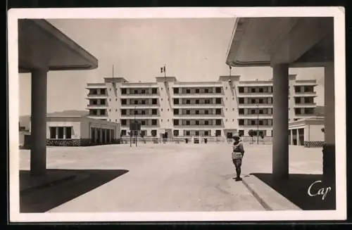 AK Bône, La Caserne des Gardes-Mobiles, La Cour