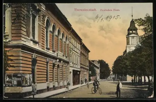 AK Theresienstadt, Deutsches Haus mit Grünanlagen