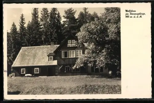 AK Wolfshau im Riesengebirge, Gasthaus Haus Grosch, Bes. B. Grosch