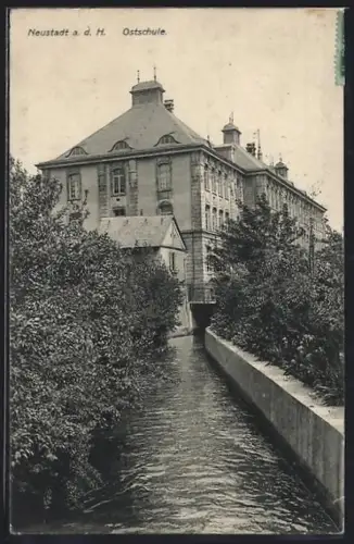 AK Neustadt / Hdt., Ostschule