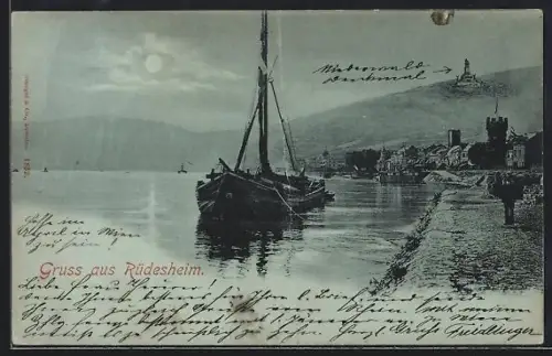Mondschein-AK Rüdesheim / Rhein, Rheinansicht, Niederwalddenkmal, Hafen mit Boot
