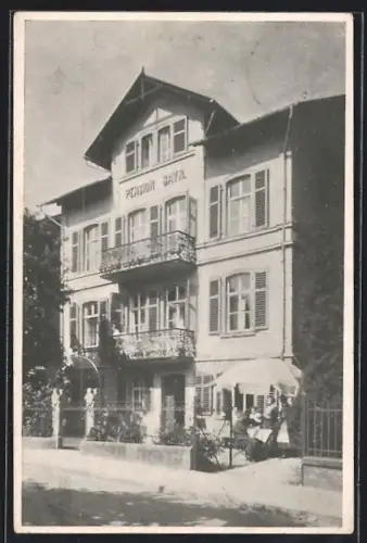 Foto-AK Nassau /Lahn, Hotel-Pension Sayn mit Gästen