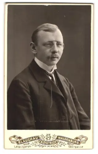 Fotografie A. Dietrich, Glauchau, Leipzigerstrasse, Rudolf Walther im Porträt