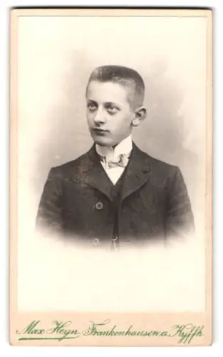 Fotografie Max Heyn, Frankenhausen a. Kyffh., Schützenstrasse 45, Alfred Otto im Porträt 1905