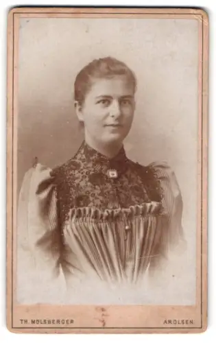 Fotografie Th. Molsberger, Arolsen, Helene Molsbergen im Porträt