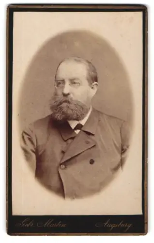 Fotografie Gebrüder Martin, Augsburg, Bahnhofstrasse, Herr Hahn im Porträt mit Vollbart