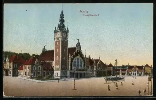 AK Danzig, Hauptbahnhof mit Passanten