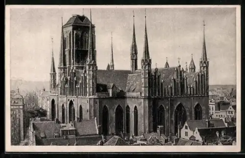AK Danzig, Blick auf die Marienkirche