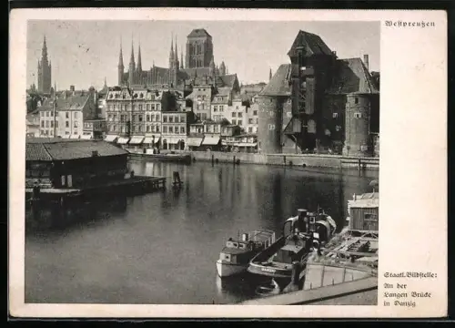 AK Danzig, Partie an der Langen Brücke mit Krantor
