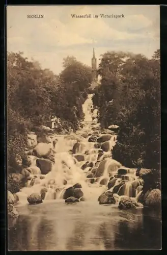 AK Berlin-Kreuzberg, Wasserfall im Victoriapark
