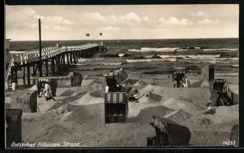 AK Kölpinsee, Strand, Seebrücke, Strandkörbe in Sandburgen
