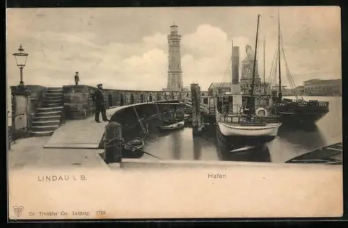 AK Lindau i. B., Hafenpartie mit Leuchtturm