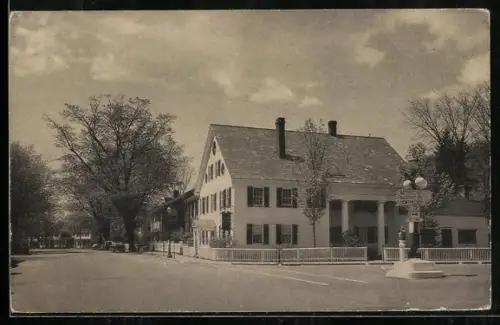 AK Woodstock, VT, White Cupboard Inn and The Green