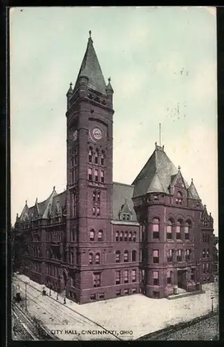 AK Cincinnati, OH, View of the City Hall