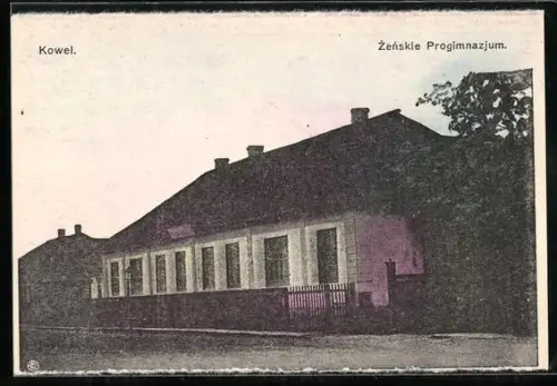 AK Kowel, Zenskie Progimnazjum