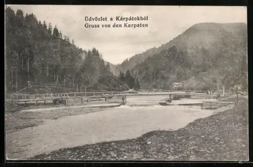 AK Karpaten, Flusslauf mit Holzbrücke