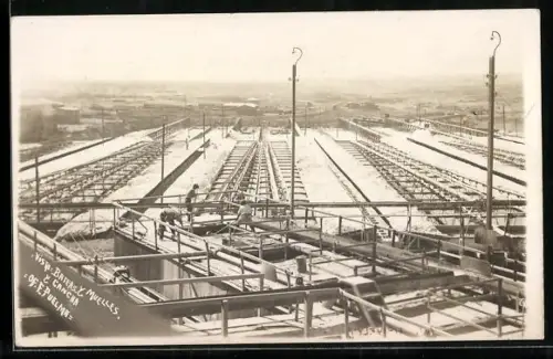 Foto-AK Puelma, Weitläufiges Salzbergwerk mit Arbeitern
