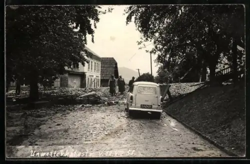 Foto-AK Mürztal, Strassenpartie in der Folge eines Hochwassers