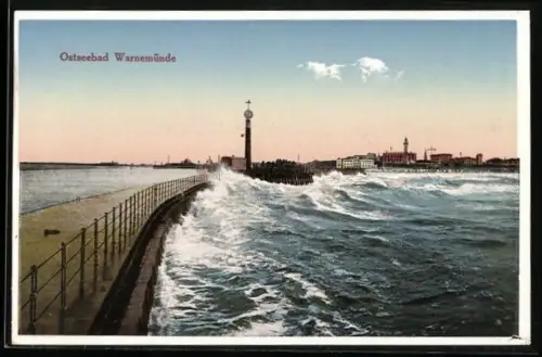 AK Warnemünde, Wellengang mit Blick zum Ufer