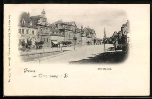 AK Offenburg i. B., Marktplatz mit Gasthof Zur alten Pfalz