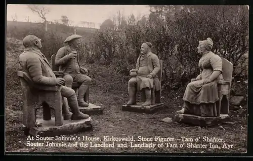 AK Kirkoswald, At Souter Johnnie`s House, Stone Figures