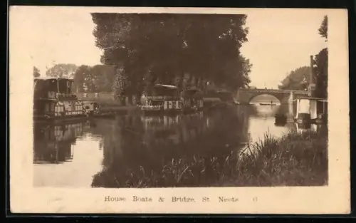 AK St. Neots, House Boats and Bridge
