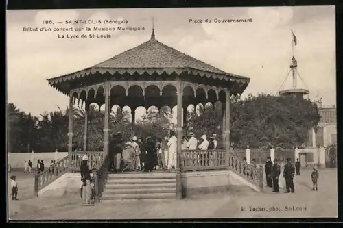 AK Saint-Louis, Début d`un concert par la Musique Municipale