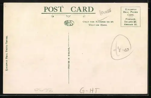 AK Hitchin, The Avenue