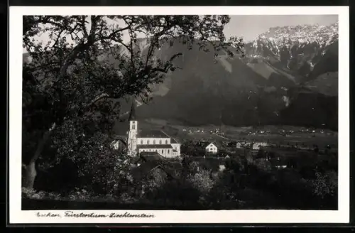 AK Eschen, Ortspartie mit Kirche