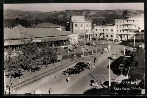 AK Addis Ababa, Hailé Selassie Square