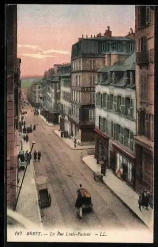 AK Brest, La Rue Louis-Pasteur