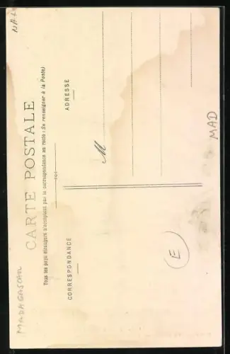 AK Nossi-Bé, Femmes Sakalavas