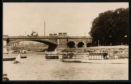 AK Nottingham, Trent Bridge