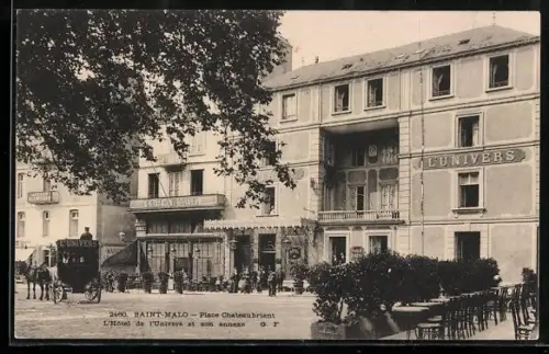 AK Saint-Malo, Place Chateaubriant et l`Hôtel de l`Univers et son annexe
