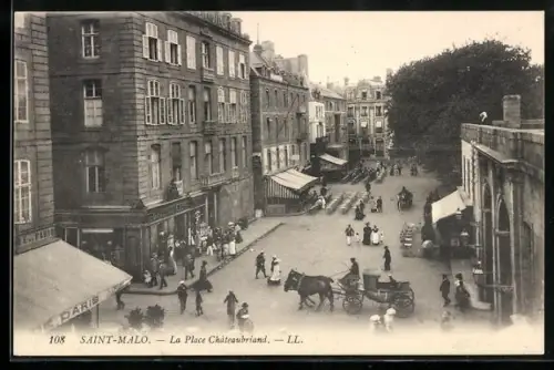 AK Saint-Malo, La PLace Chateaubriand