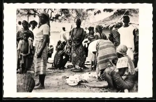 AK Caméroun, Scène de marché