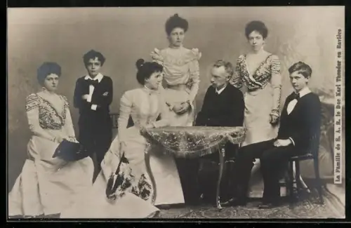 AK Die Familie des Herzogs Karl Theodor von Bayern