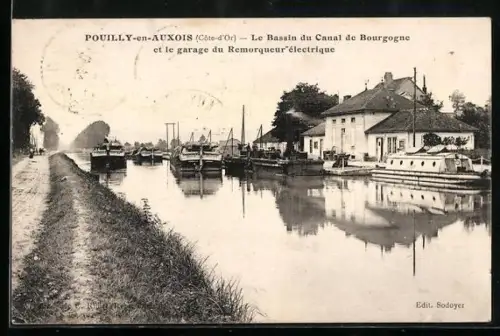 AK Pouilly-en-Auxois, Le Bassin du Canal de Bourgogne et la garage du Remorquer electrique