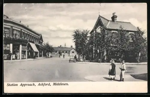 AK Ashford /MIddlesex, Station Approach