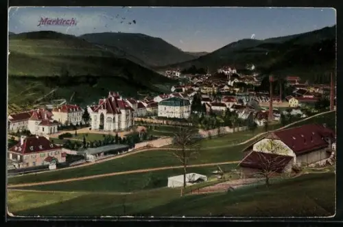 AK Markirch, Vue sur le village entouré de collines verdoyantes