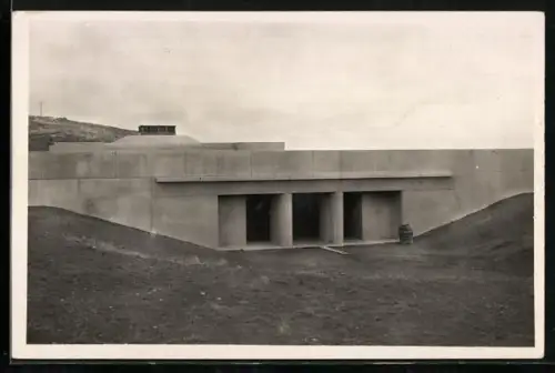 AK Vieil Armand, Entrée du Cimetière Militaire et l`Autel