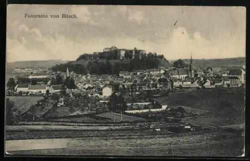 AK Bitsch, Panoramablick auf die Stadt