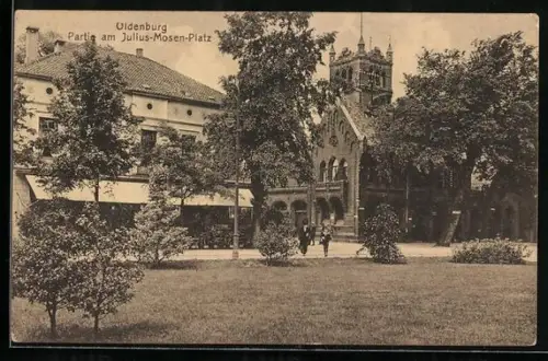 AK Oldenburg, Strasse am Julius-Mosen-Platz mit Feuerwehr
