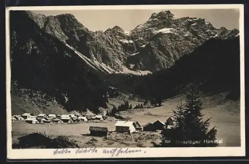 AK Nenzing, Bergtal mit Gehöften und schroffem Gebirgspanorama