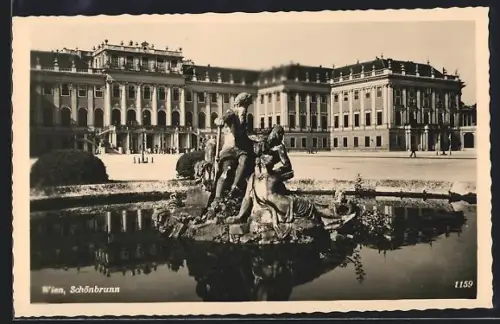 AK Wien, Schloss Schönbrunn mit Brunnen